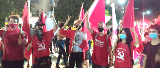 המחאה ההמונית הנמשכת נגד ממשלת הימין: עוד לא מהפכה – אך צעד חשוב