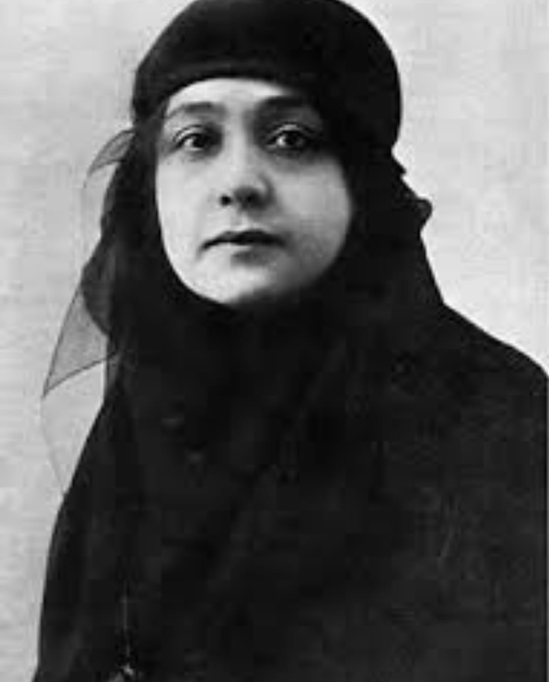 אם הפמניזם הערבי במצרים ובעולם הערבי: הודא שעראווי נולדה ב-23 ביוני 1879
