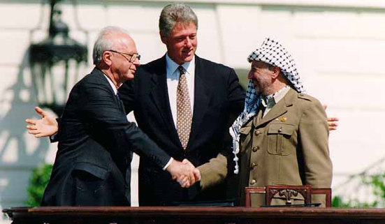 30 שנה להסכם אוסלו בין מדינת ישראל לאש”ף: דיבורי שלום ומעשי התנחלות